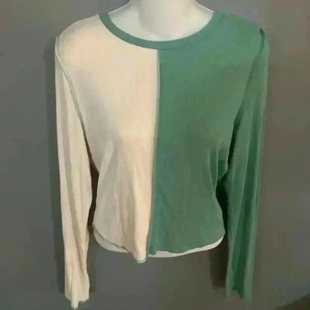 Wild fable green and cream crop top, New - Picture 1 of 3